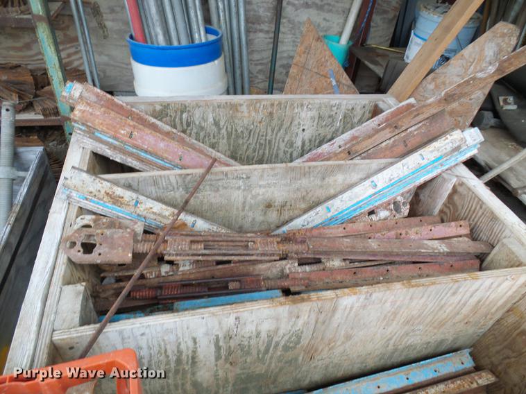 image for item DF7091 Simpson concrete forms